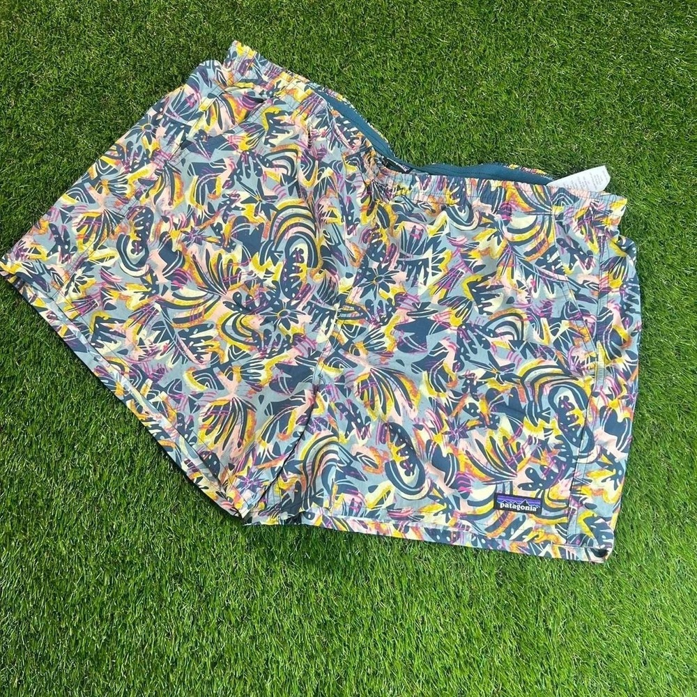 Patagonia Baggies 5" Trail Running Shorts XL Abstract Tropical Print